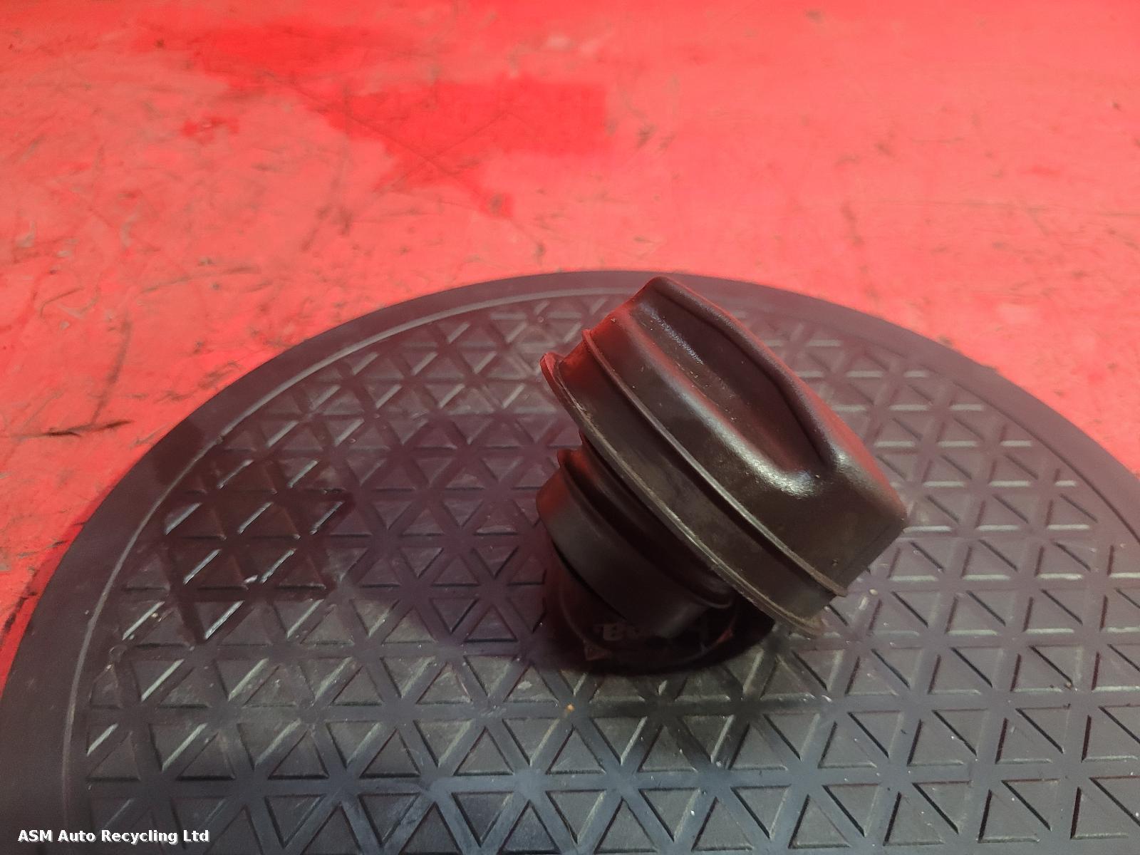 View Auto part Fuel Filler Flap Vauxhall Meriva 2006