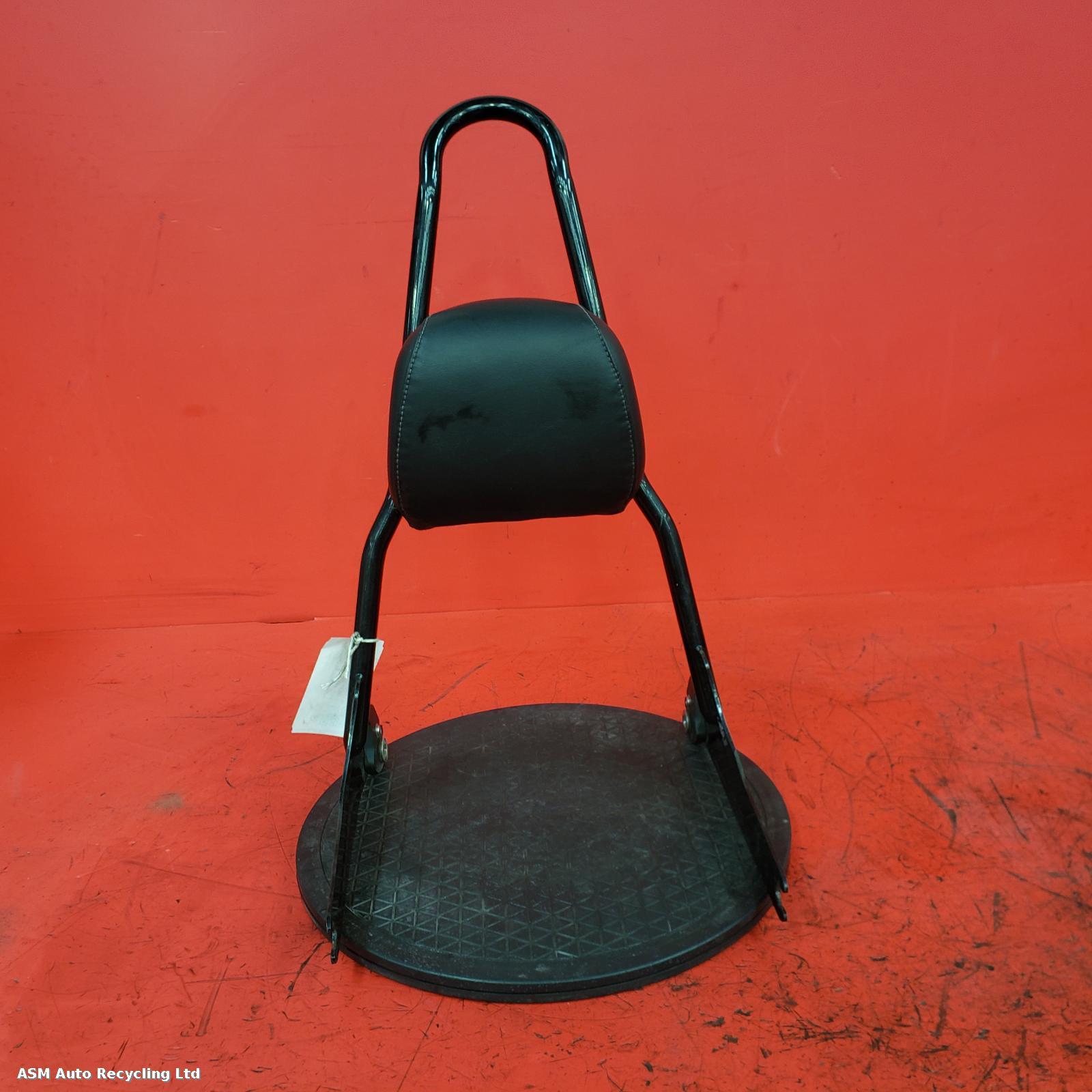 View Auto part 2nd Seat (Rear Seat) Harley Davidson Fxdf Fat Bob 2017