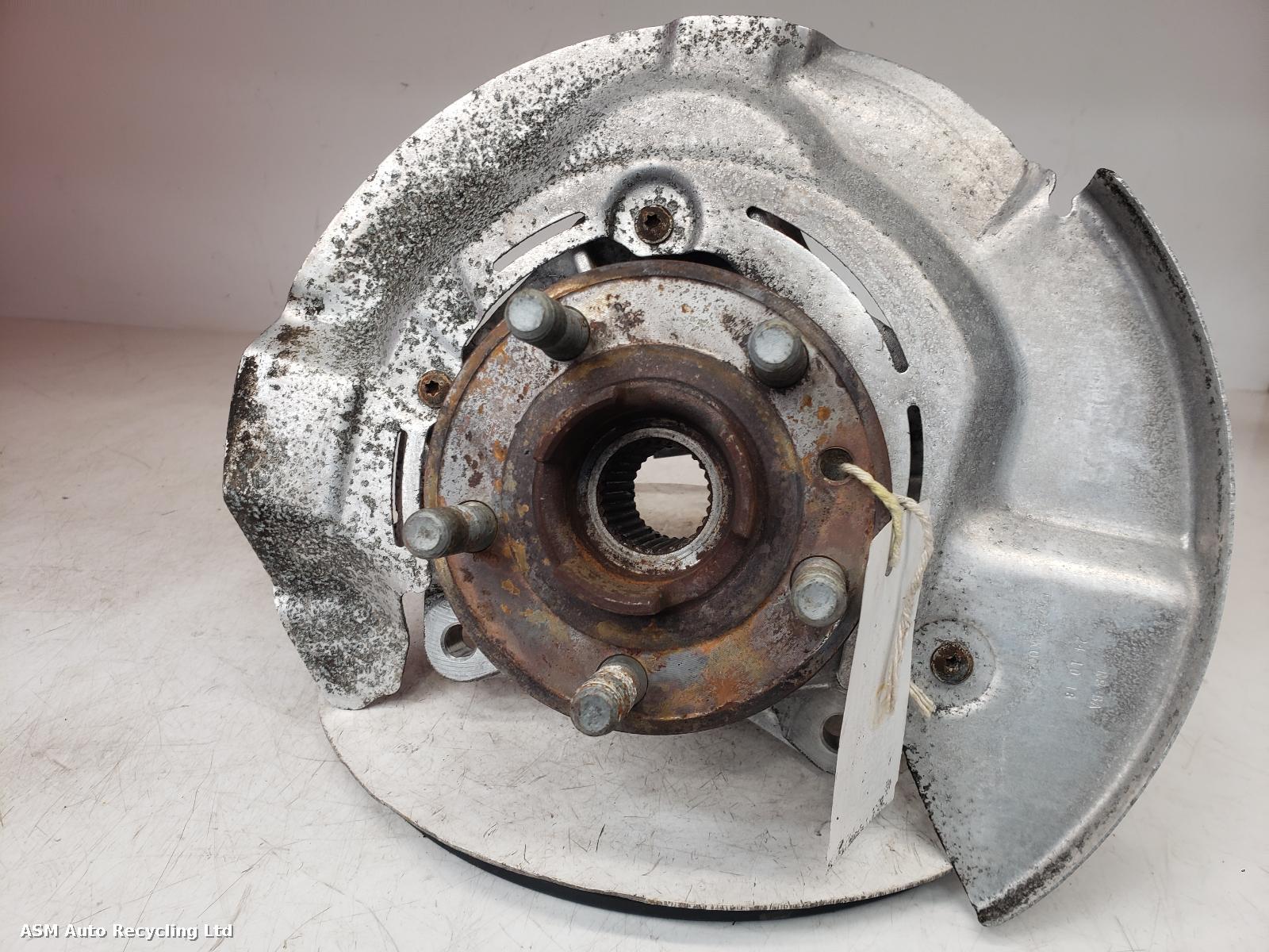 View Auto part RF Hub/Stub Axle Assembly Land Rover Discovery Sport 2018