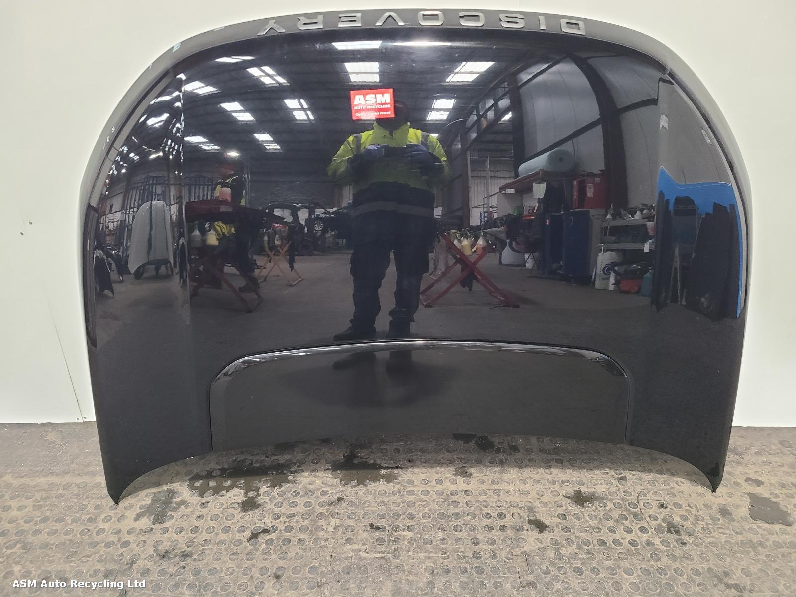 View Auto part Bonnet Land Rover Discovery Sport 2018