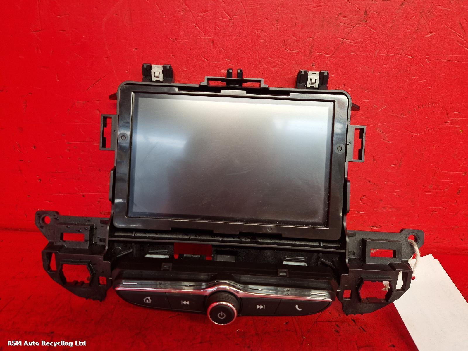 View Auto part Radio Display Vauxhall Insignia 2018