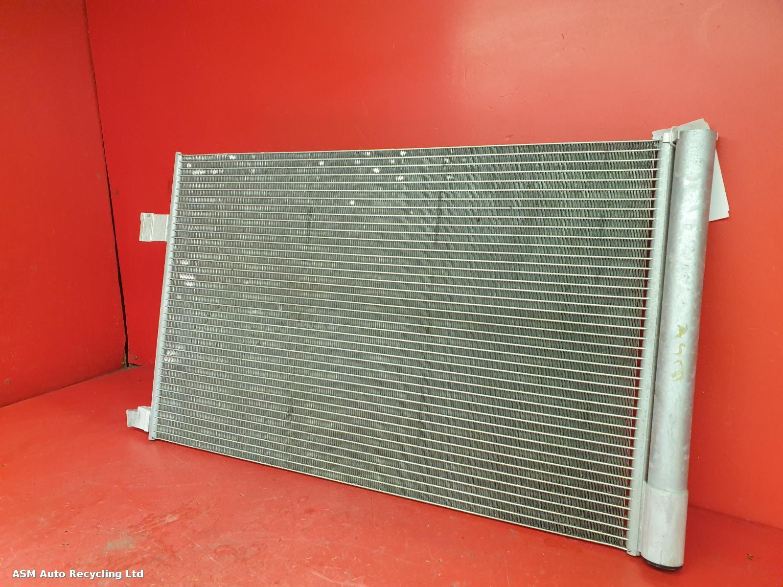 View Auto part Condenser Land Rover Range Rover Velar 2023