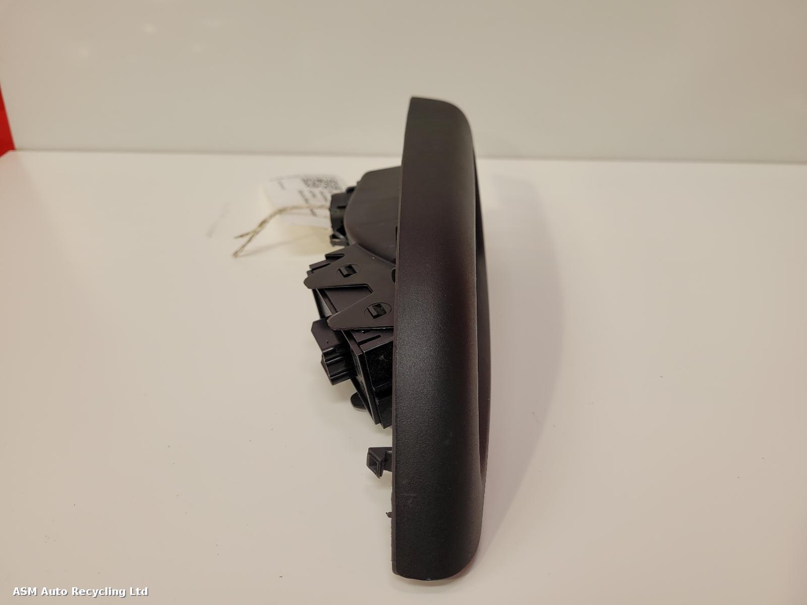 View Auto part Elect. Window Switch Vauxhall Astra 2017