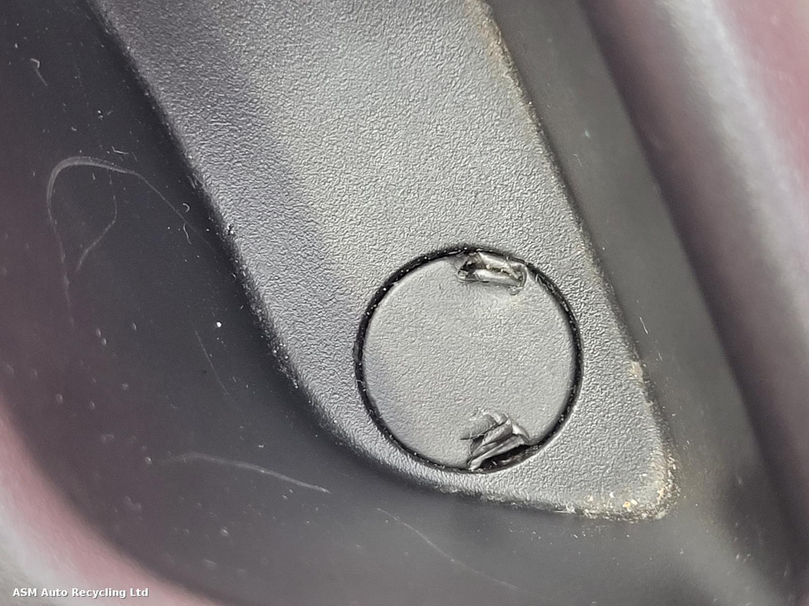 View Auto part Elect. Window Switch Vauxhall Astra 2017