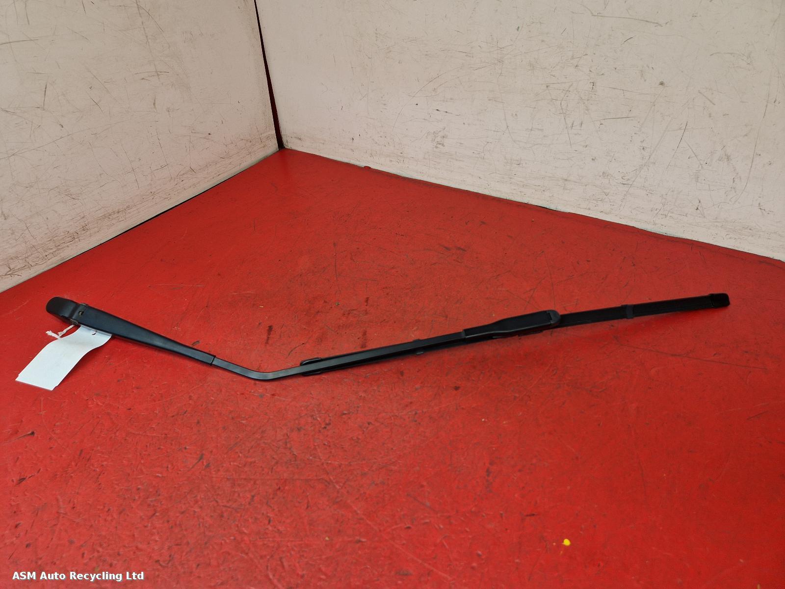 View Auto part Wiper Arm Vauxhall Insignia 2010