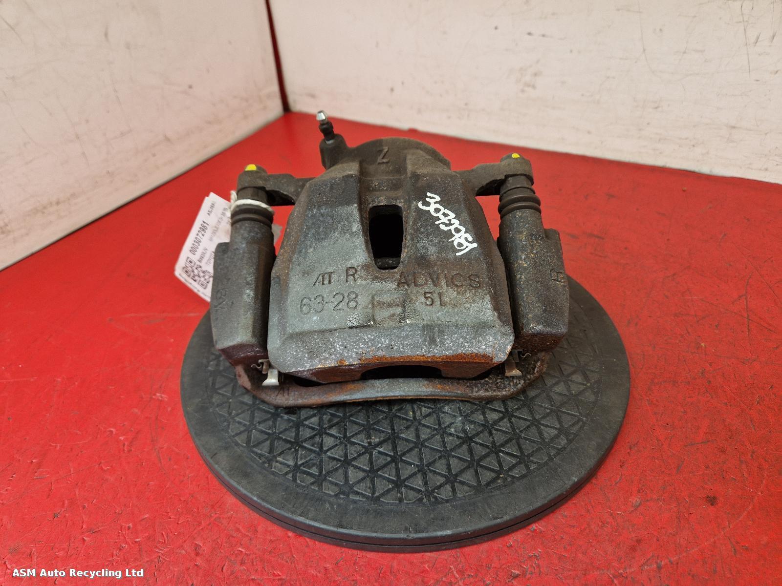 View Auto part Caliper Toyota Auris 2013