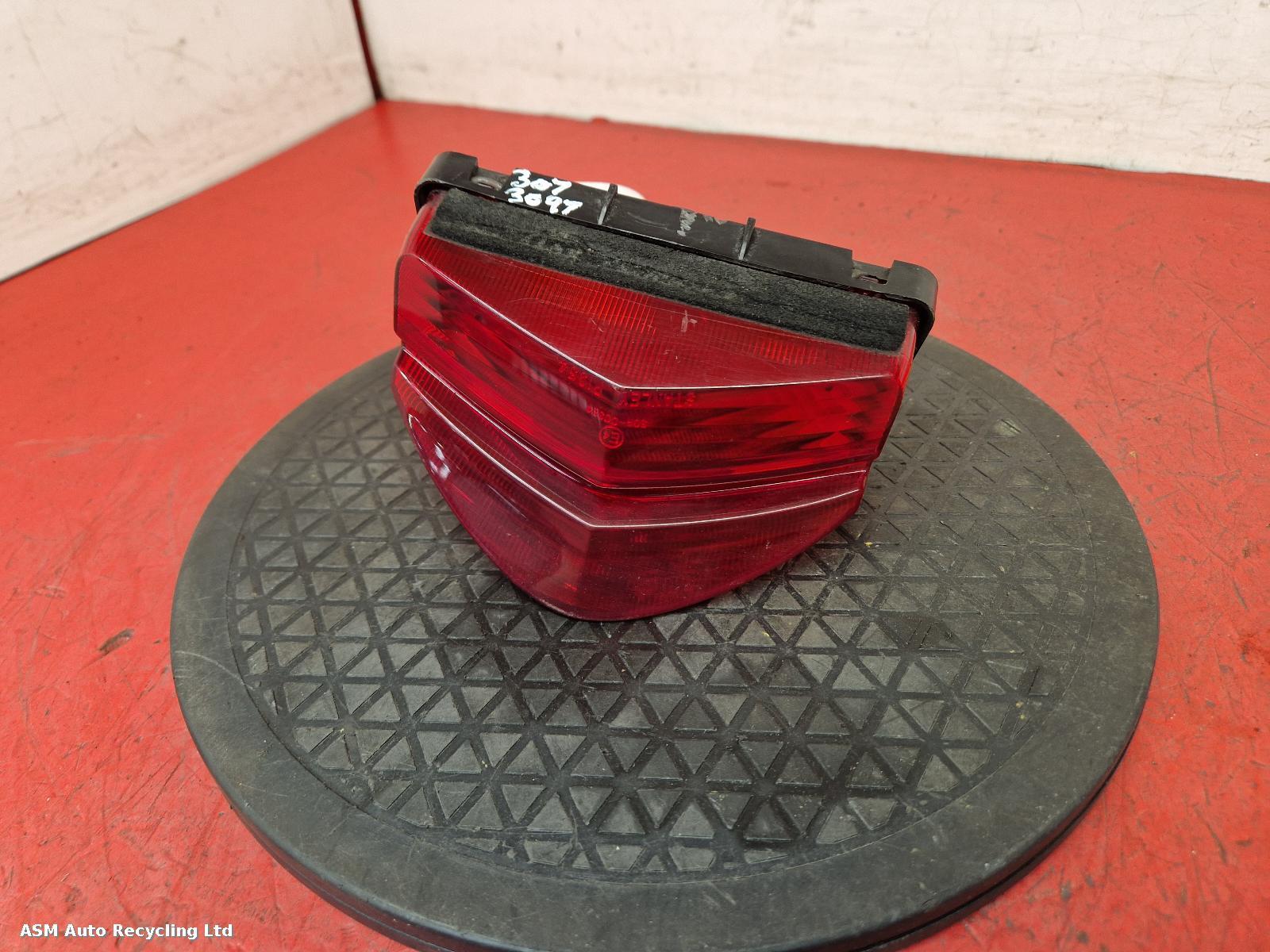 View Auto part Taillight Honda Cbr 600 F 2002