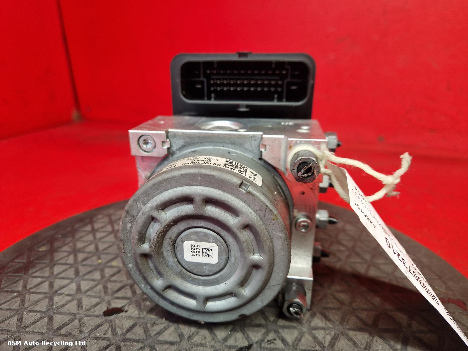 View Auto part ABS Pump/Modulator Peugeot 208 2014