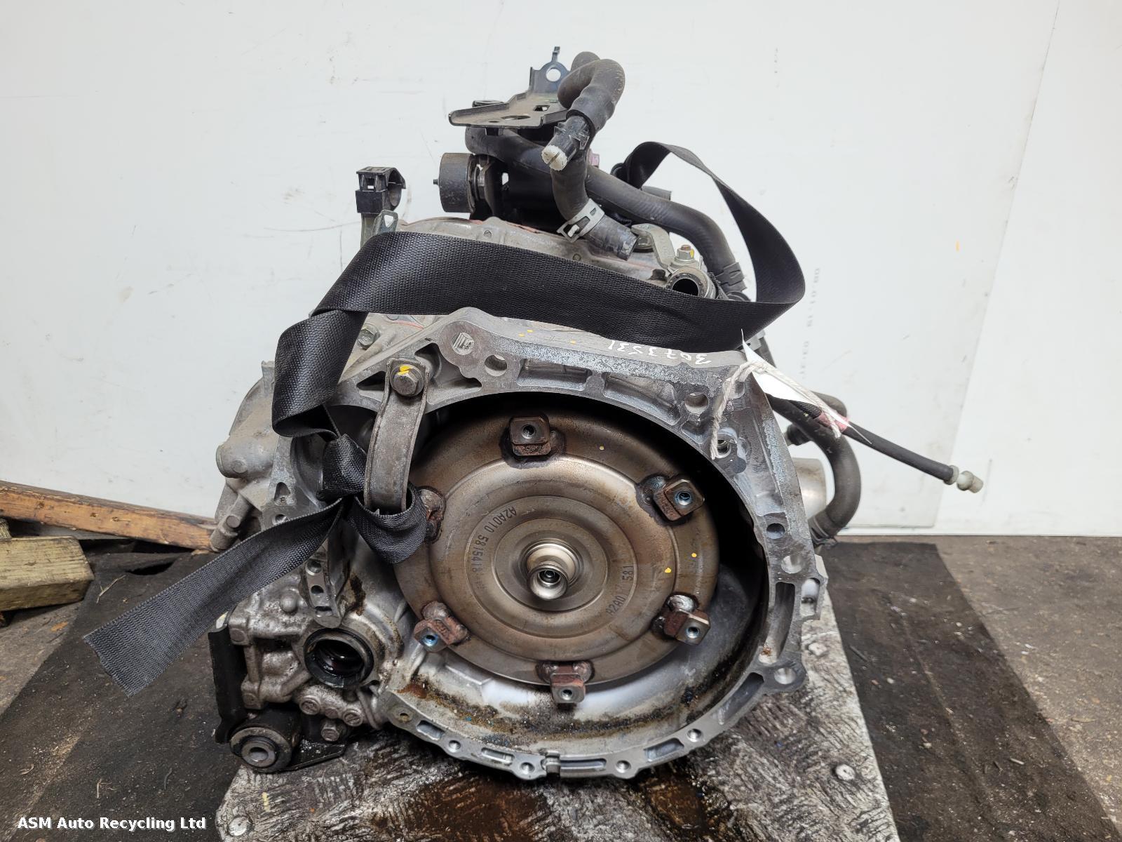 View Auto part Gearbox Toyota Yaris 2016