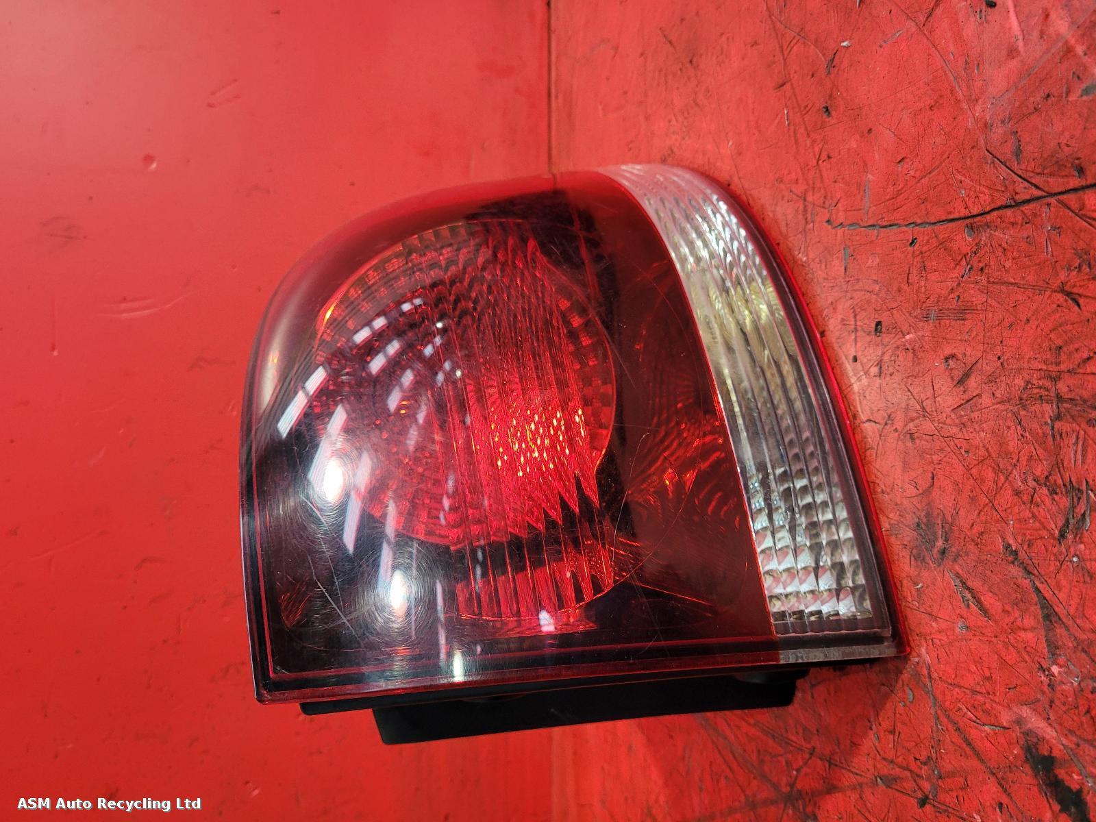 View Auto part R Taillight Volkswagen Touareg 2008
