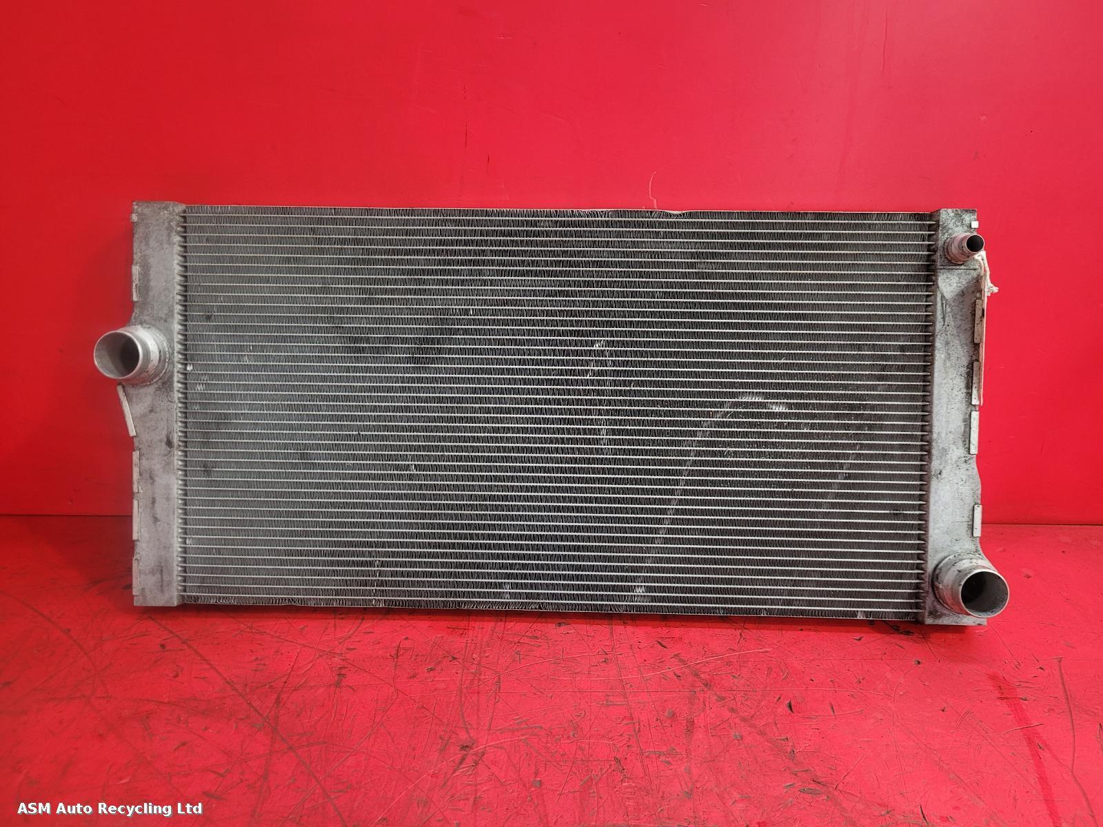 View Auto part Radiator Bmw 5 Series 2016