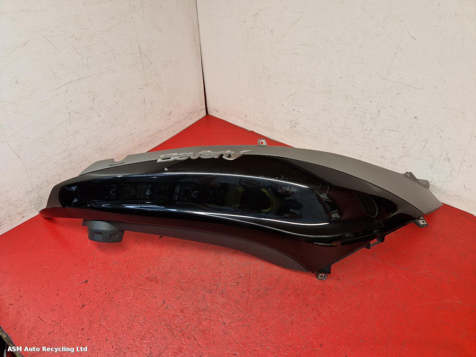 View Auto part Seat Cowl Piaggio Beverly 2012