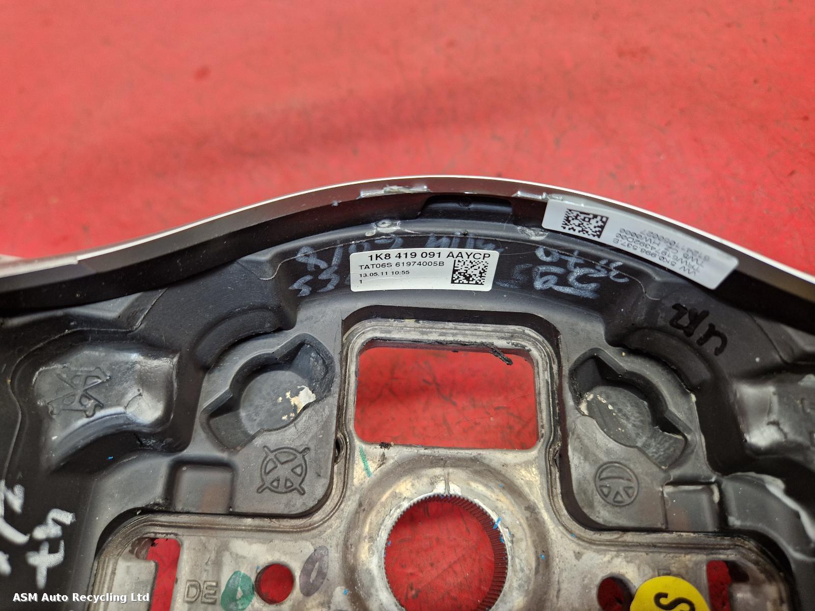 2011 Volkswagen Scirocco Steering Wheel View Auto part Steering Wheel Volkswagen Scirocco 2011