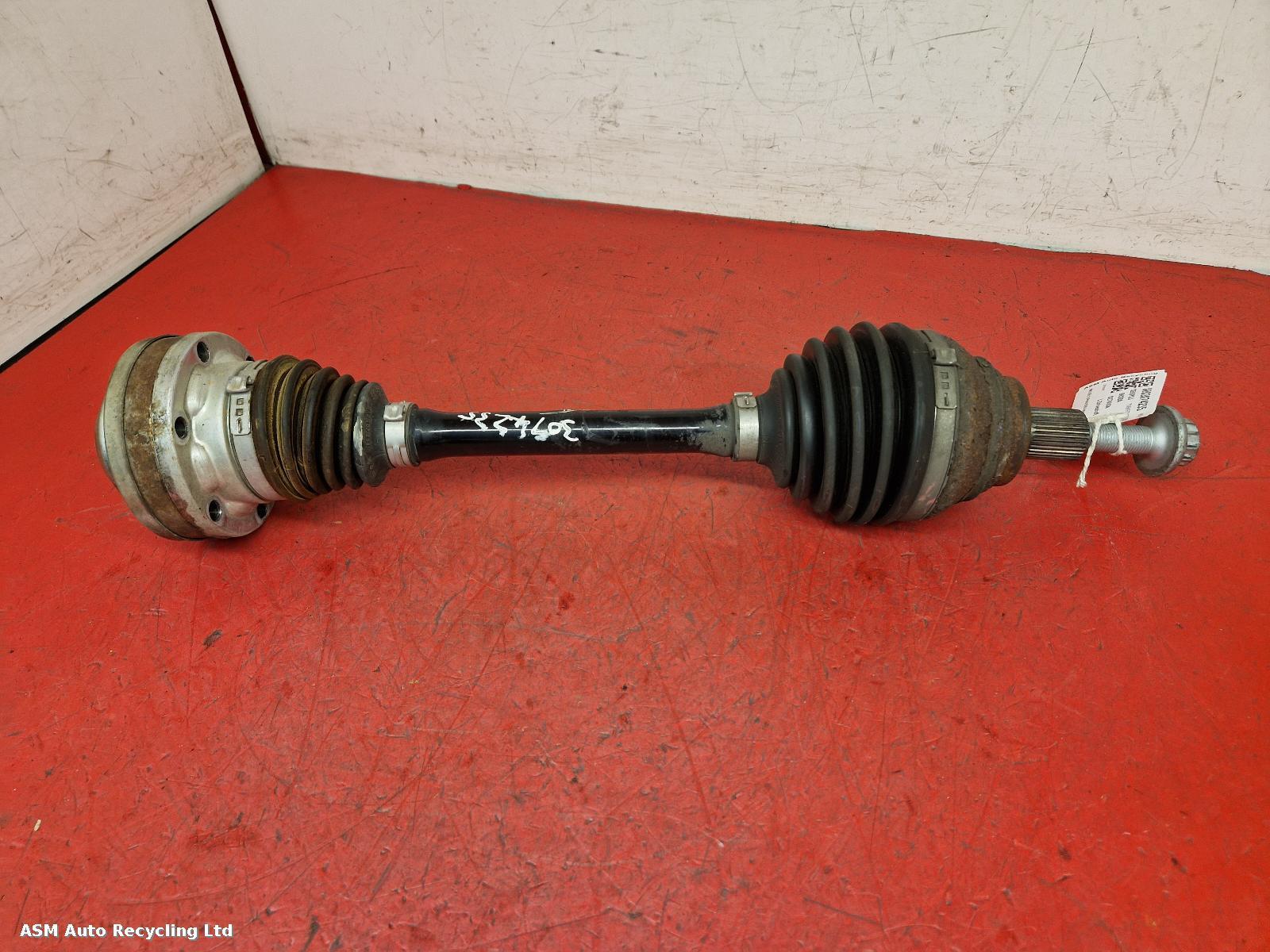 View Auto part Left Driveshaft Skoda Octavia 2020