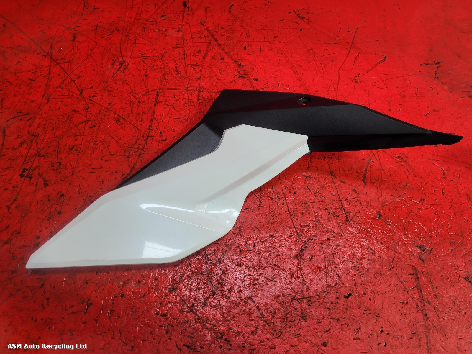 View Auto part Side Panel Right Honda Cbr 500 2021