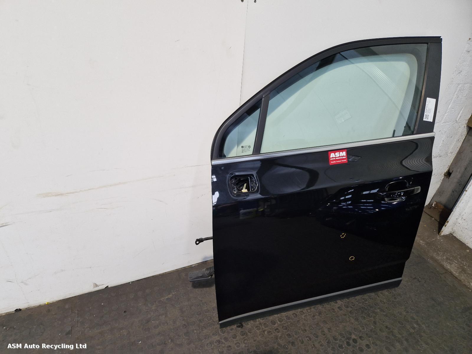 View Auto part L Front Door Chevrolet Orlando 2012