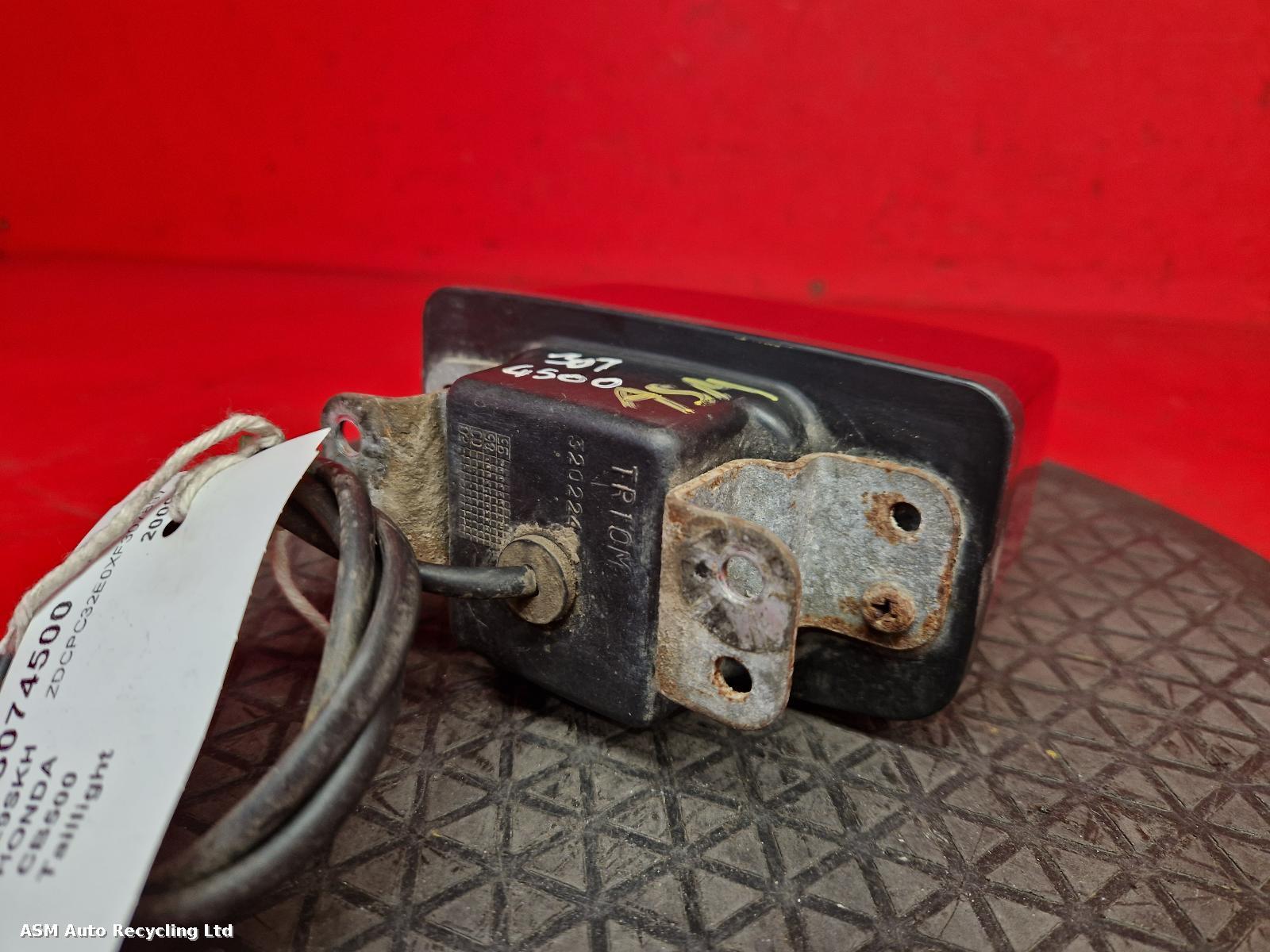 View Auto part Taillight Honda Cb500 2000