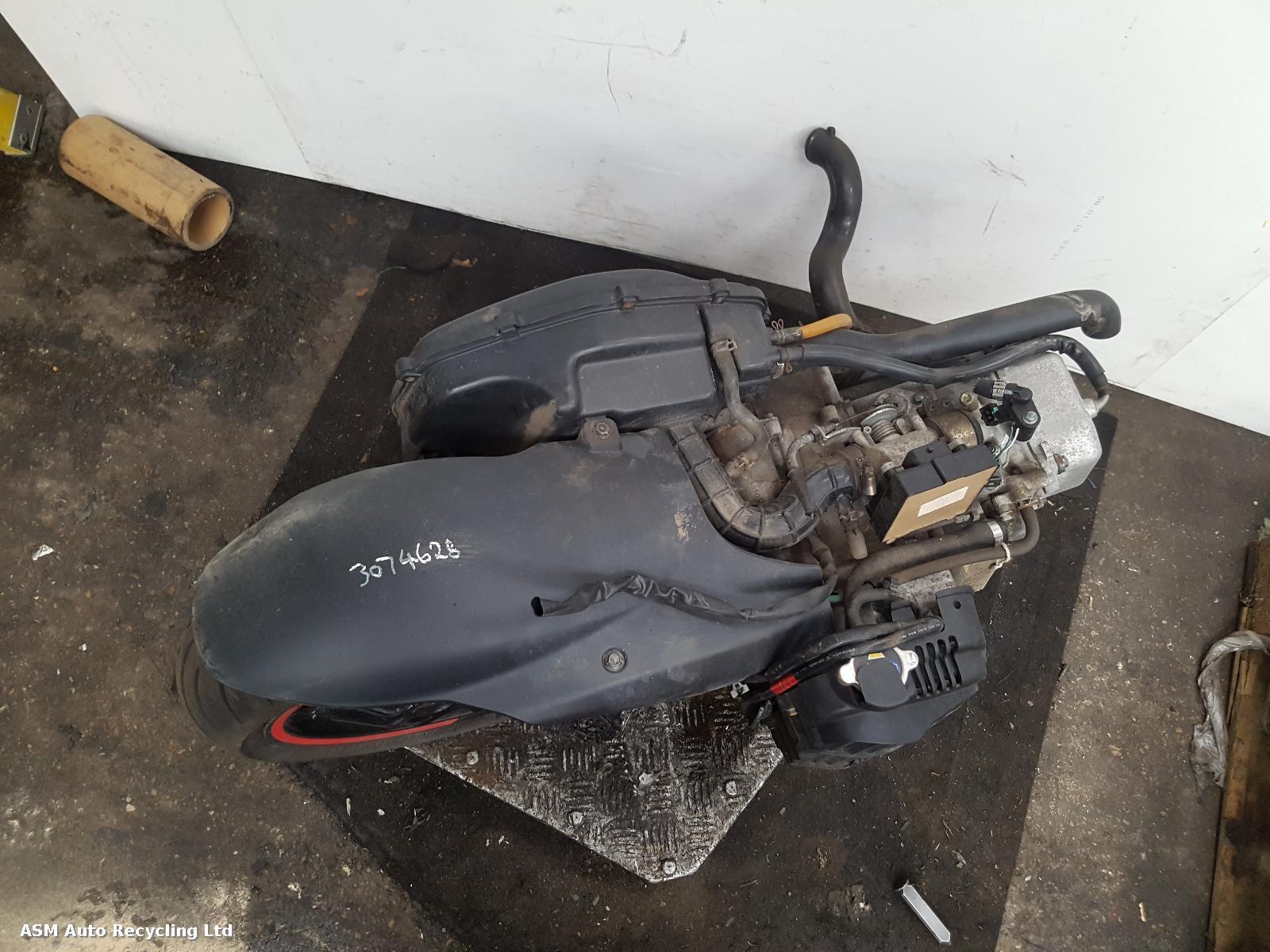 View Auto part Engine Peugeot Speedfight 4 125 2020