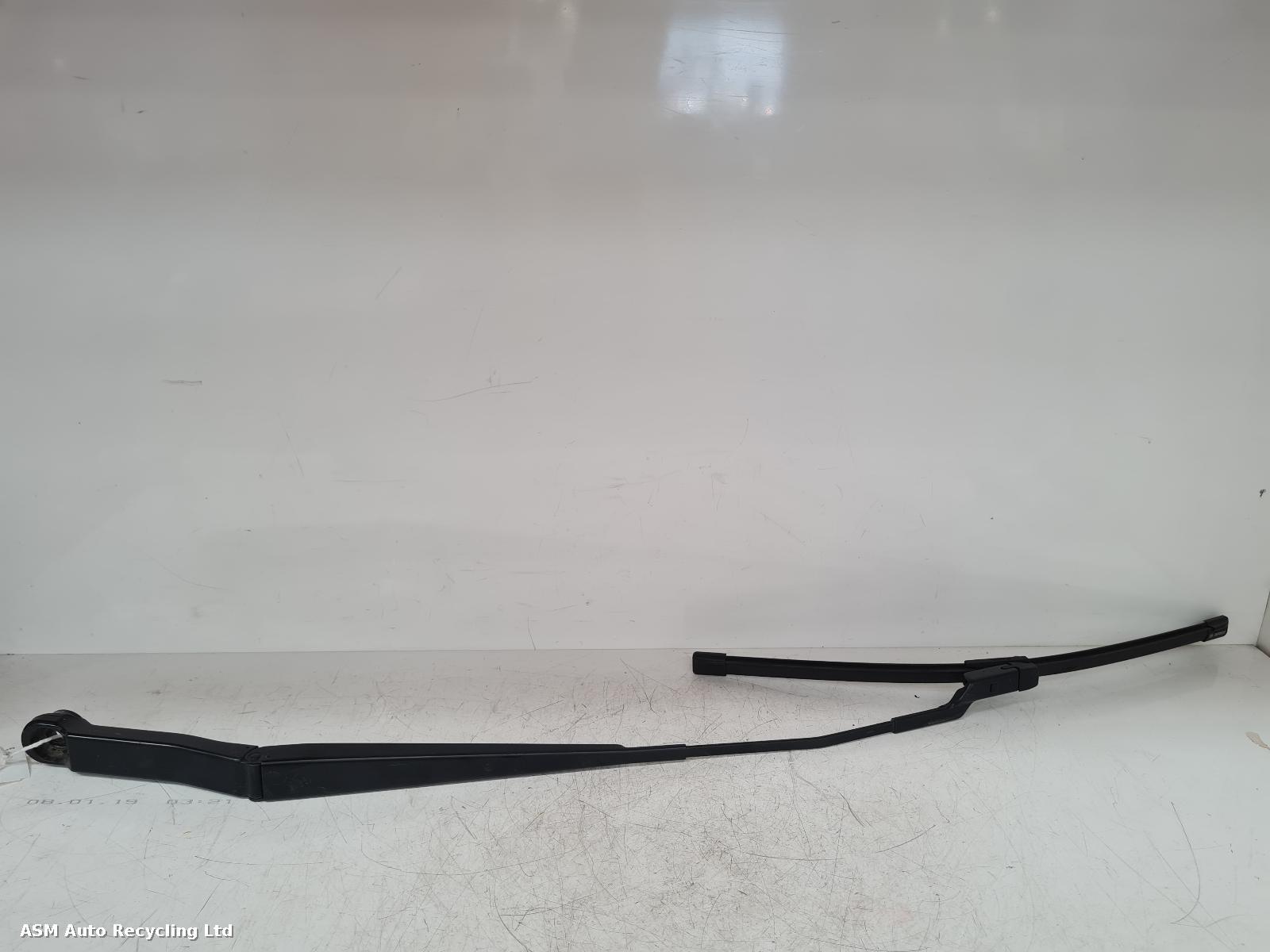 View Auto part Wiper Arm Land Rover Discovery 2017