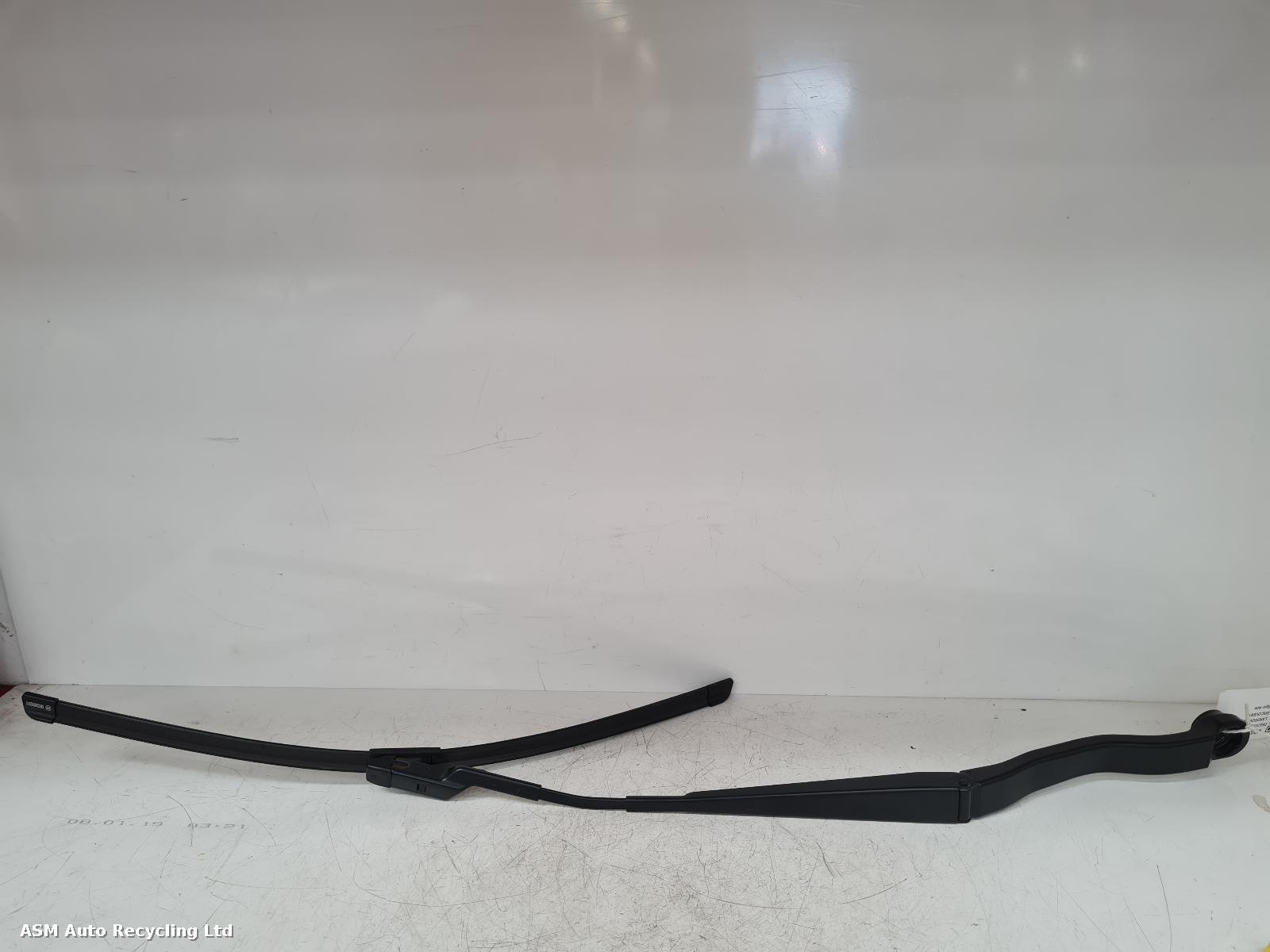 View Auto part Wiper Arm Land Rover Discovery 2017