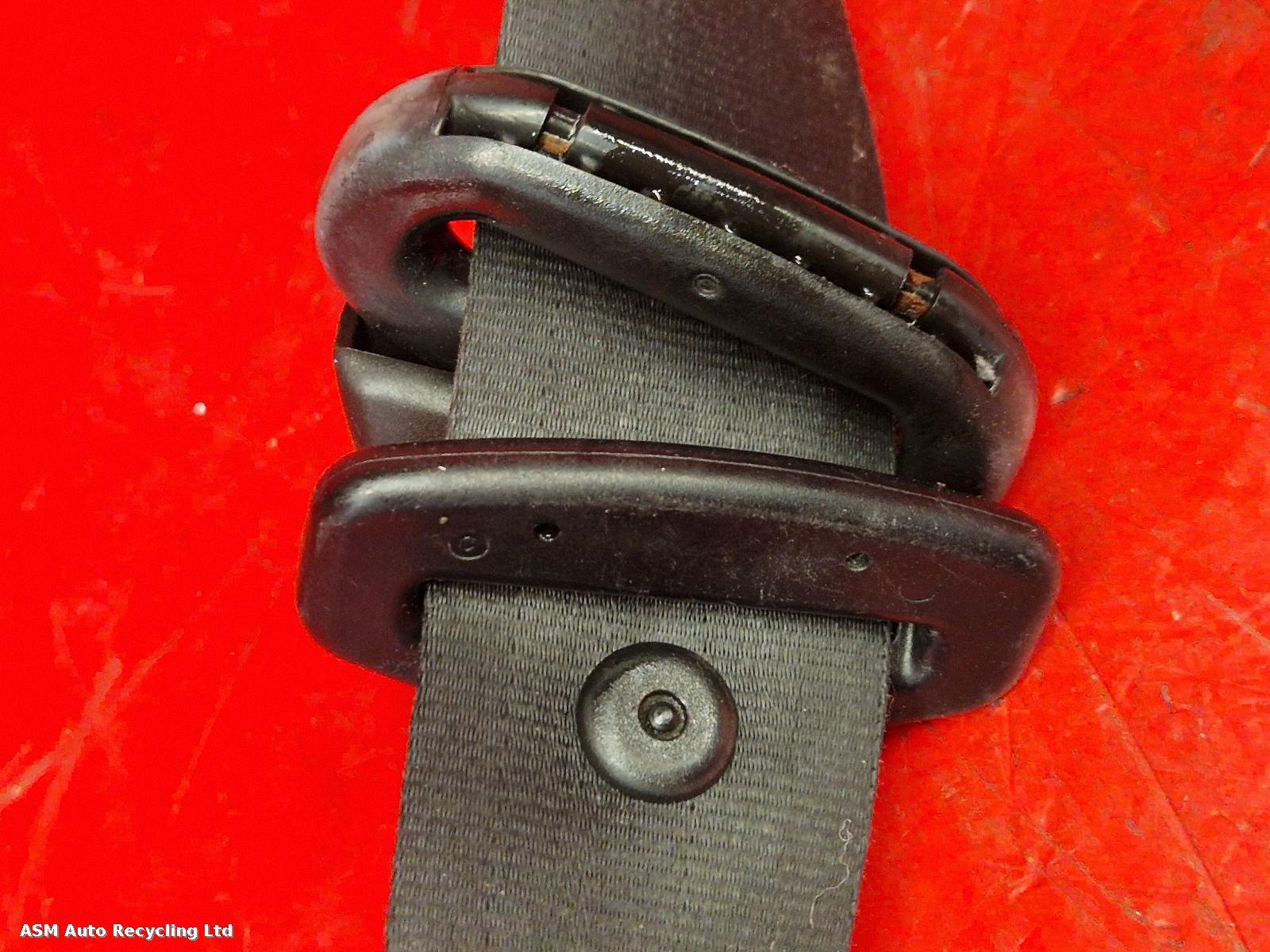 View Auto part Seat Belt Ford Fiesta 2010