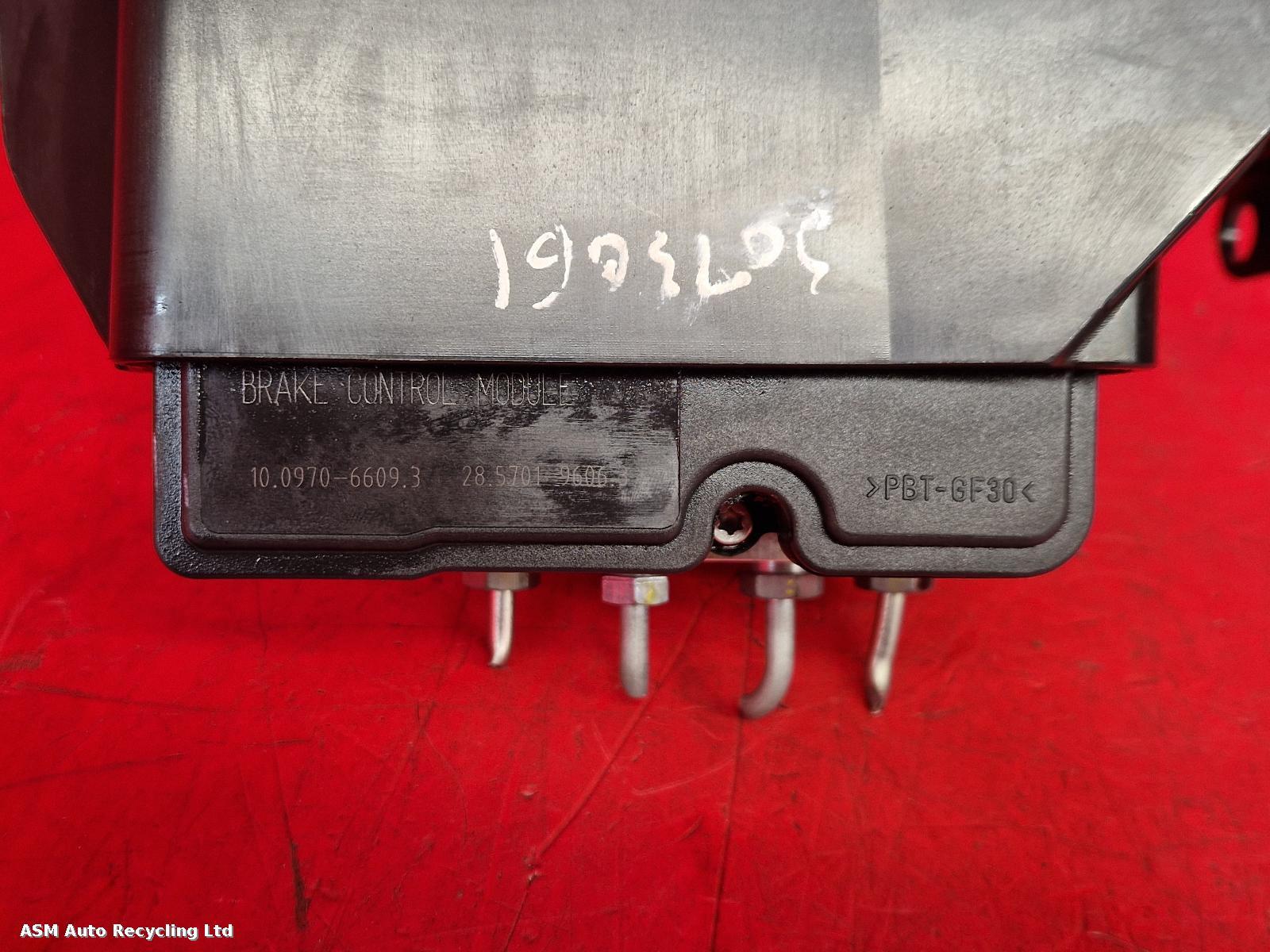 View Auto part ABS Pump/Modulator Piaggio Mp3 300 Hpe Sport 2019