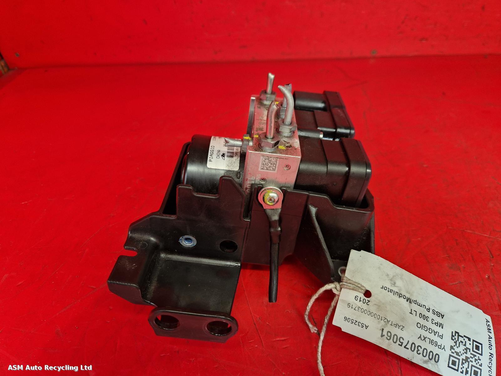View Auto part ABS Pump/Modulator Piaggio Mp3 300 Hpe Sport 2019