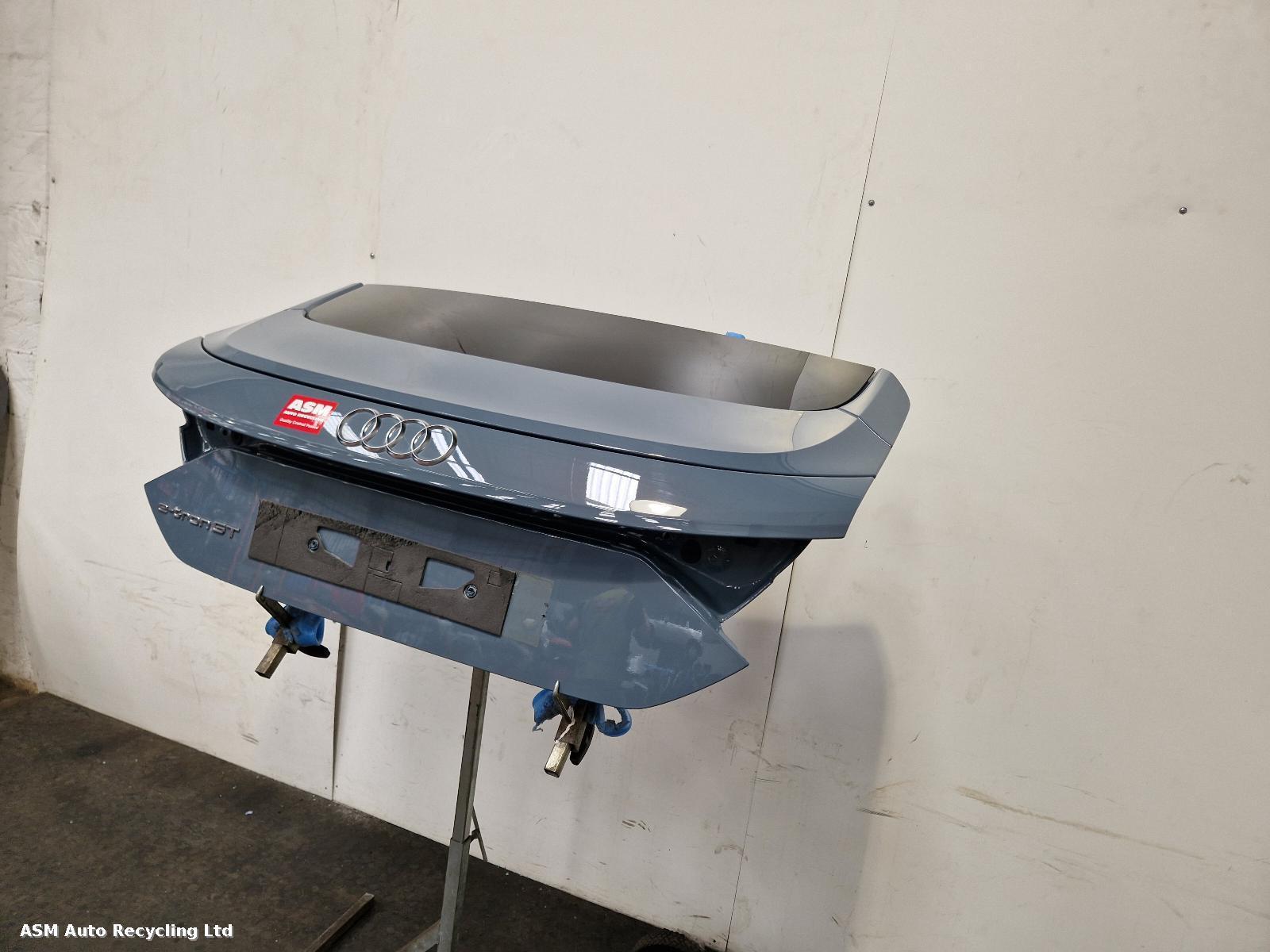 View Auto part Bootlid/Tailgate Audi E-tron Gt 2023