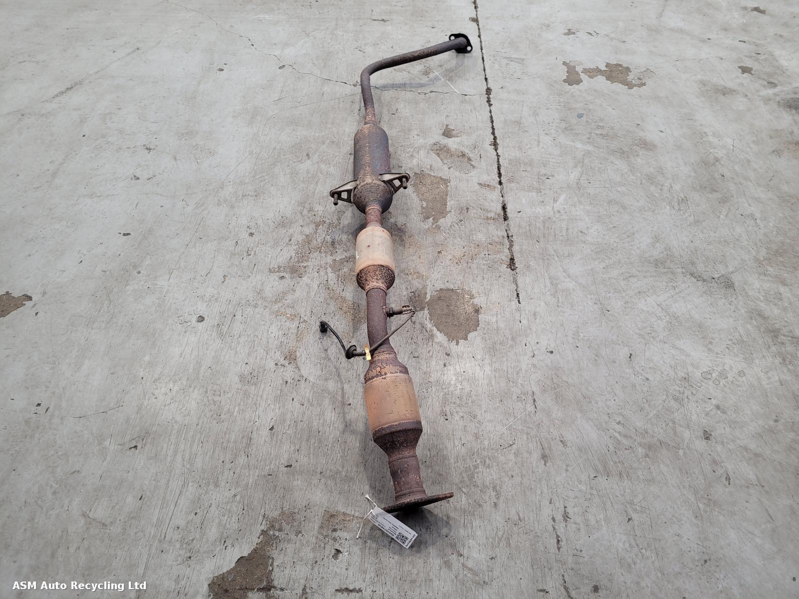 View Auto part Catalytic Converter Toyota Prius 2005