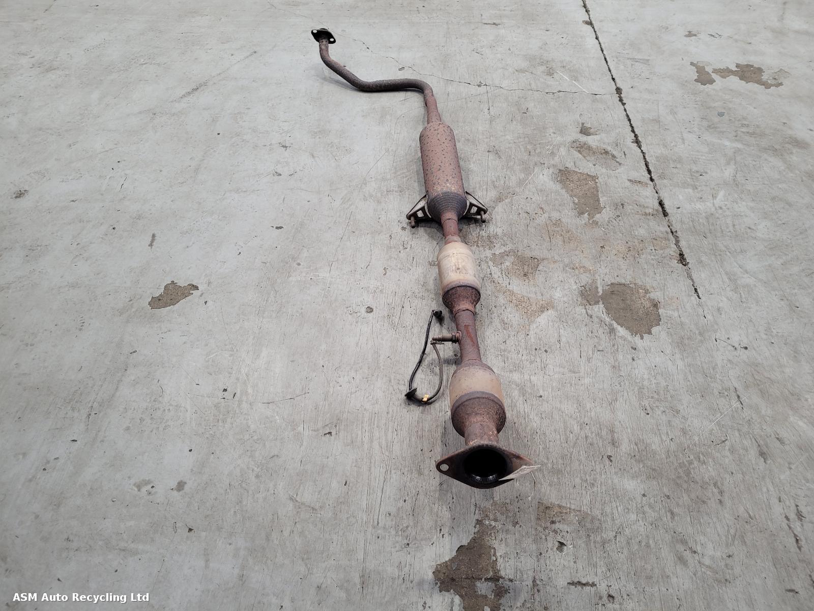 View Auto part Catalytic Converter Toyota Prius 2005