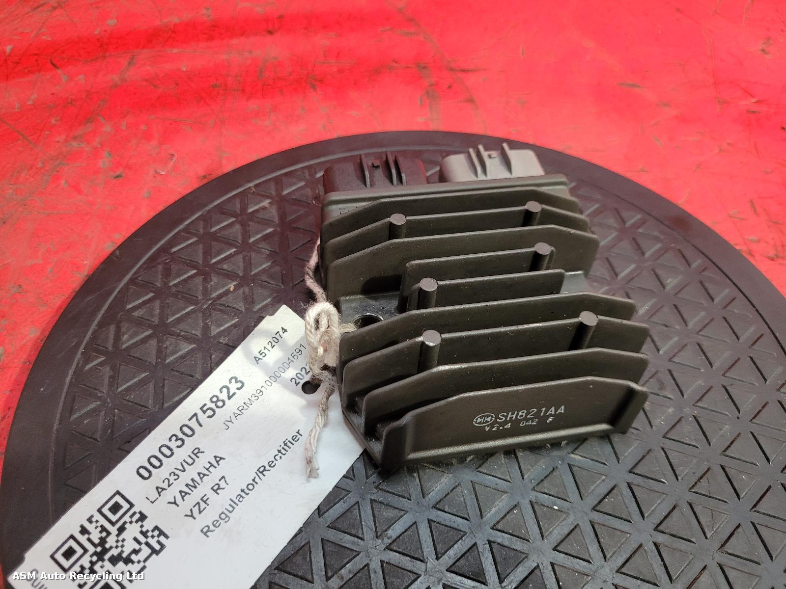 View Auto part Regulator/Rectifier Yamaha Yzf R7 2023