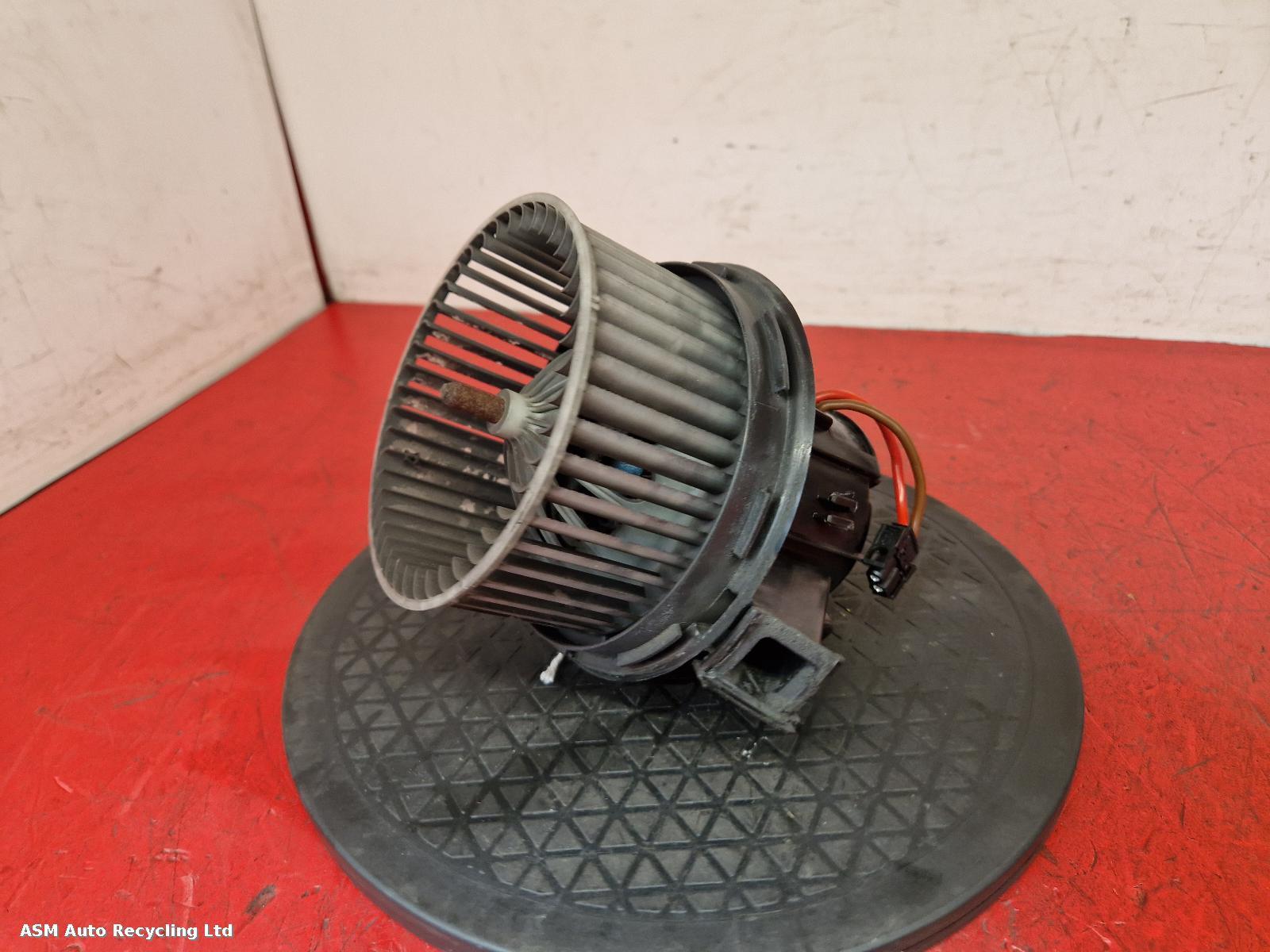 View Auto part Heater Motor/Assembly Mercedes E Class 2010