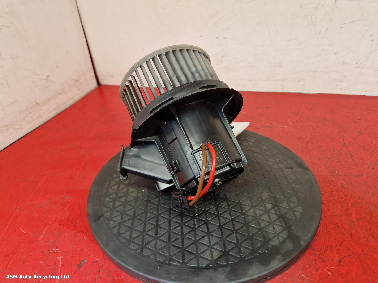 View Auto part Heater Motor/Assembly Mercedes E Class 2010