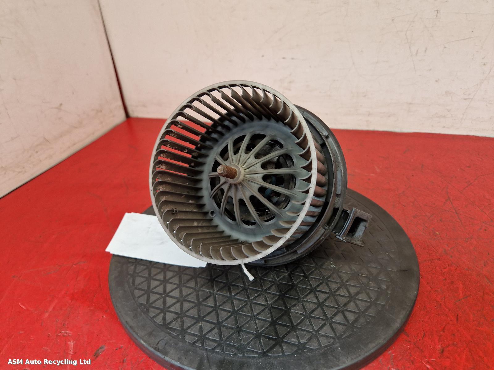View Auto part Heater Motor/Assembly Mercedes E Class 2010