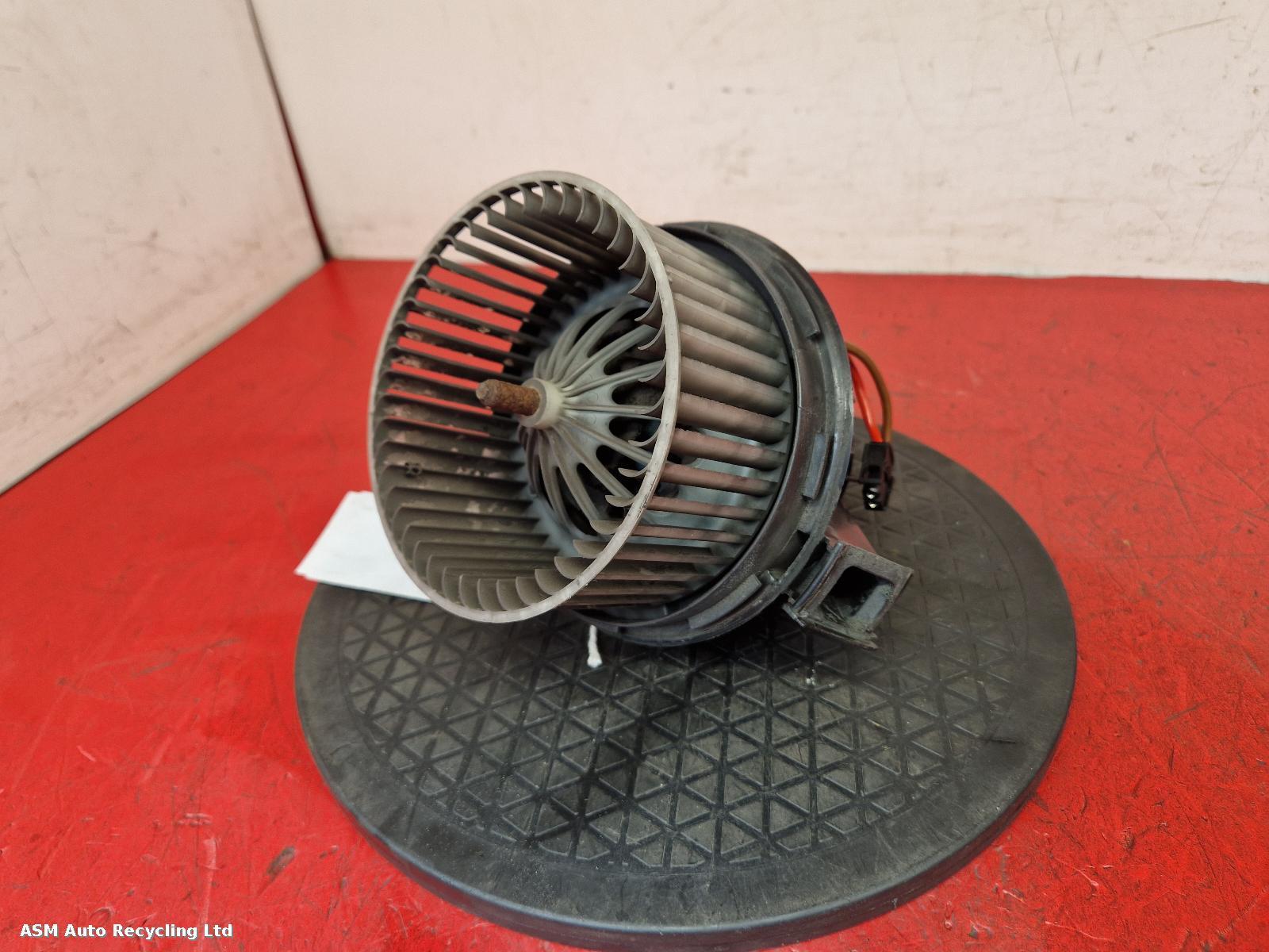 View Auto part Heater Motor/Assembly Mercedes E Class 2010