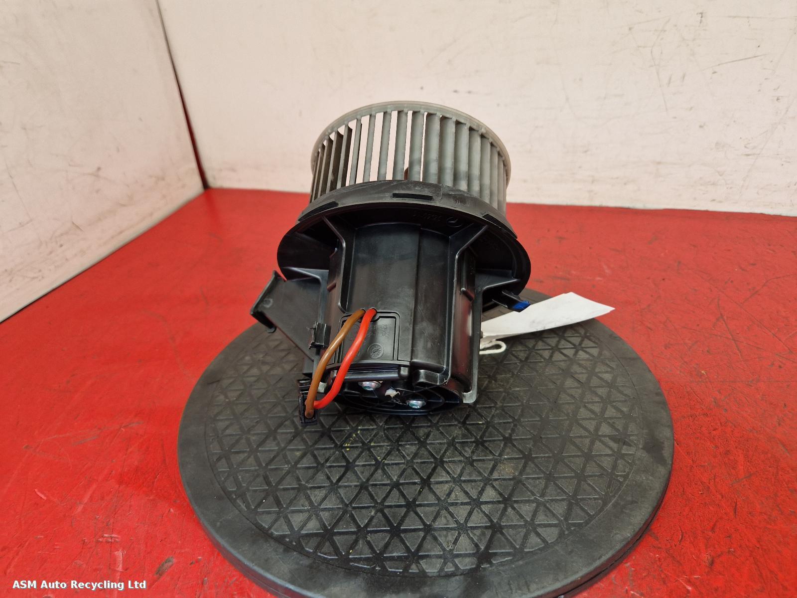 View Auto part Heater Motor/Assembly Mercedes E Class 2010