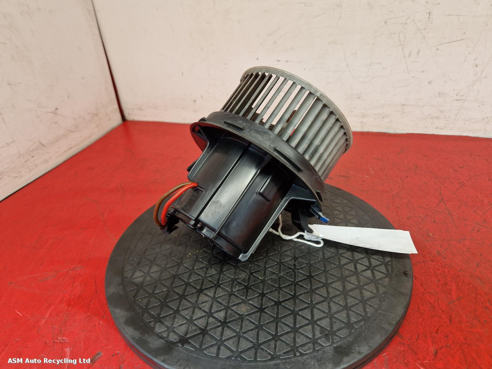 View Auto part Heater Motor/Assembly Mercedes E Class 2010