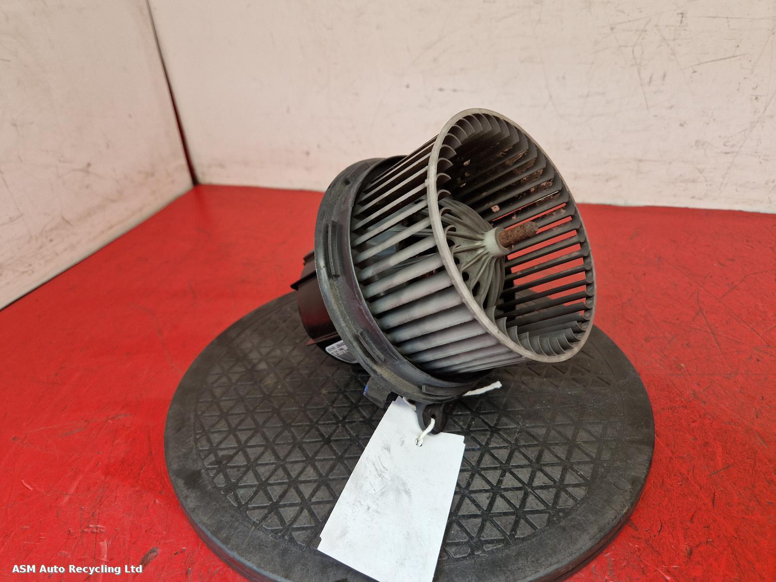 View Auto part Heater Motor/Assembly Mercedes E Class 2010