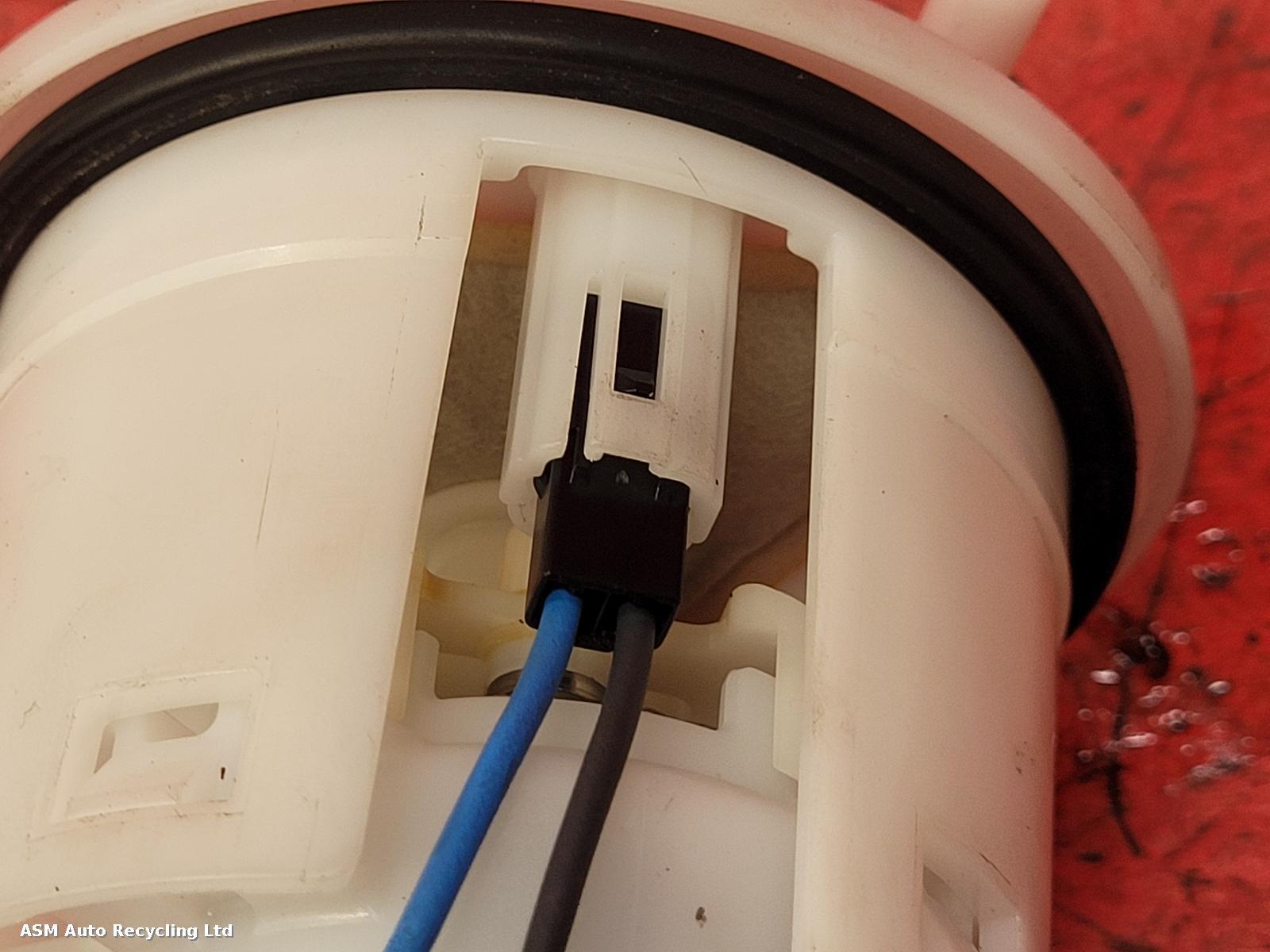 View Auto part Fuel Pump Honda Cbr 1000 Fireblade Rr   2019