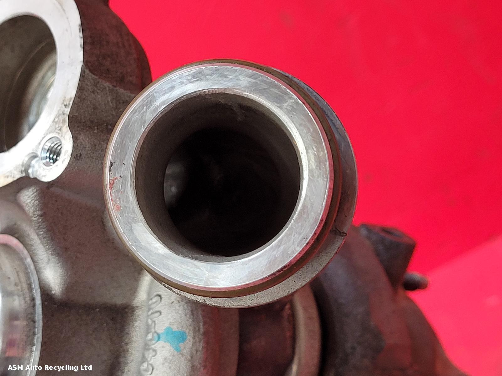 View Auto part Turbocharger Volkswagen Golf 2010