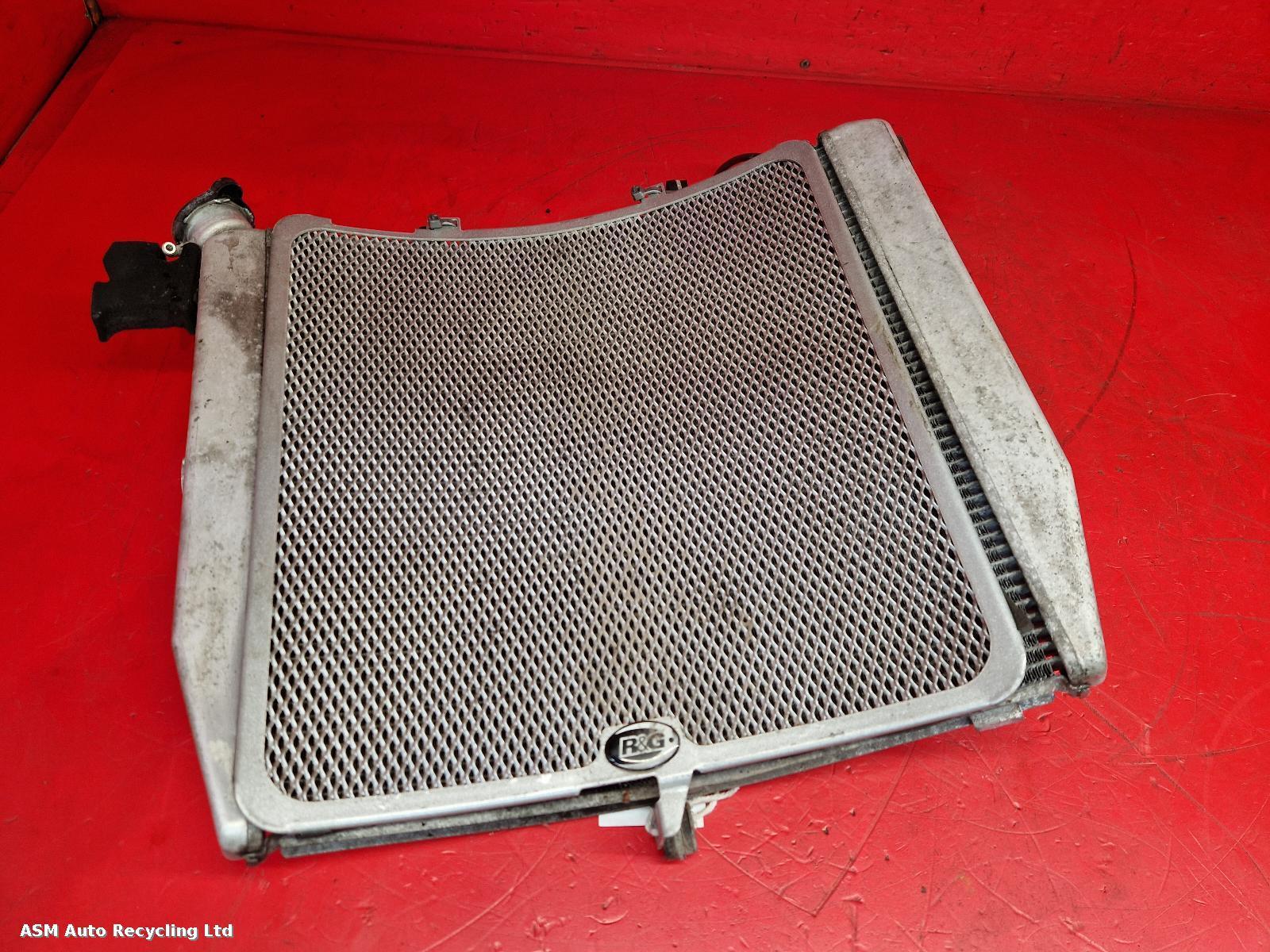 View Auto part Radiator Kawasaki Zx 10r 2016
