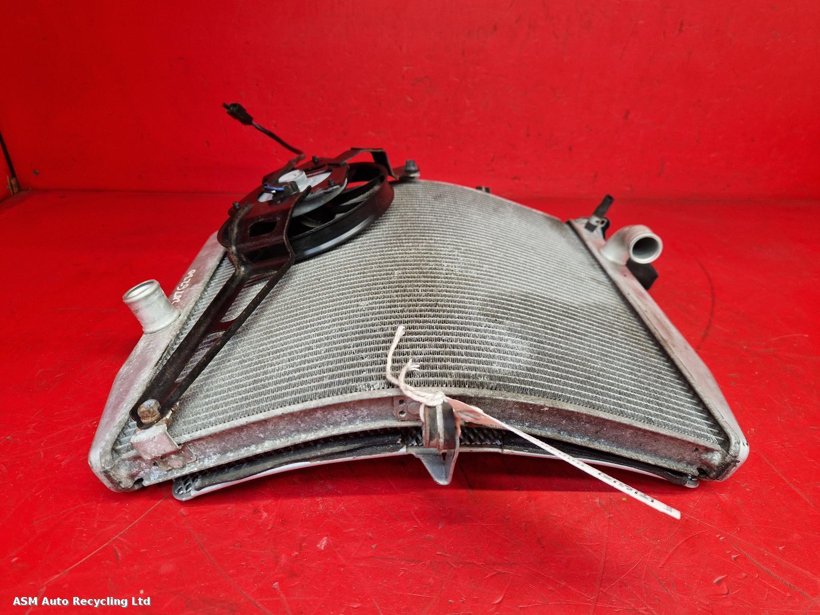 View Auto part Radiator Kawasaki Zx 10r 2016