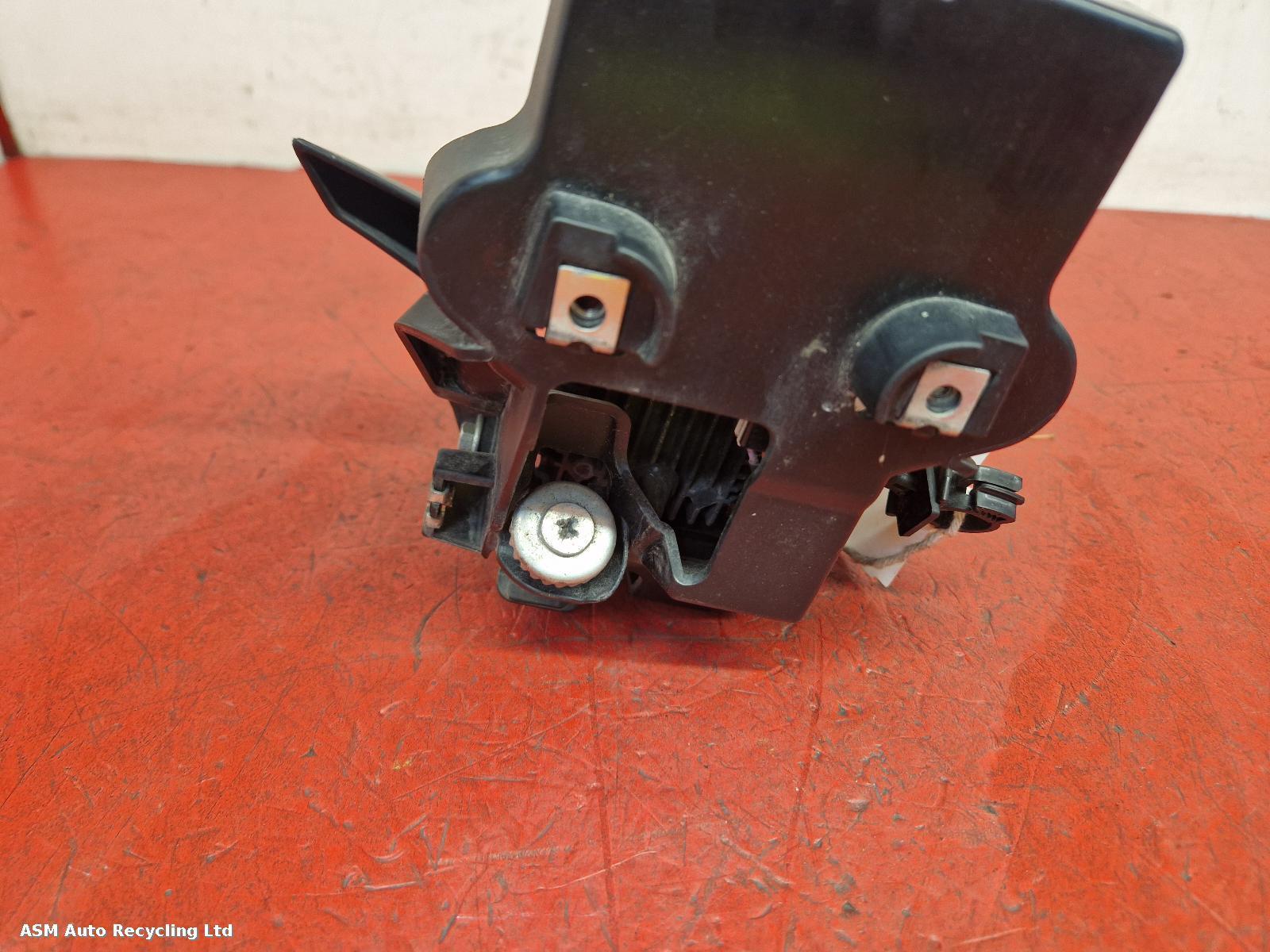 View Auto part Headlamp Yamaha Mt 125 2023