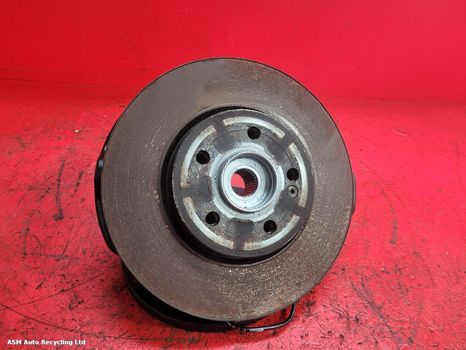 View Auto part LF Hub/Stub Axle Assembly Mercedes A Class 2021
