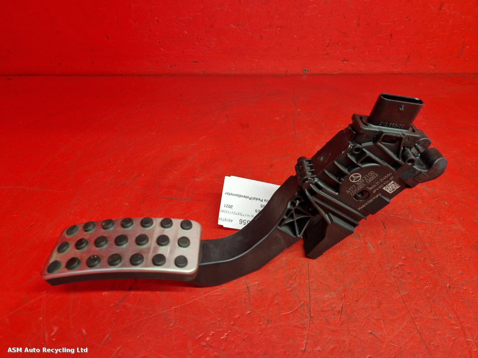 View Auto part Pedal Potentiometer Mercedes A Class 2021