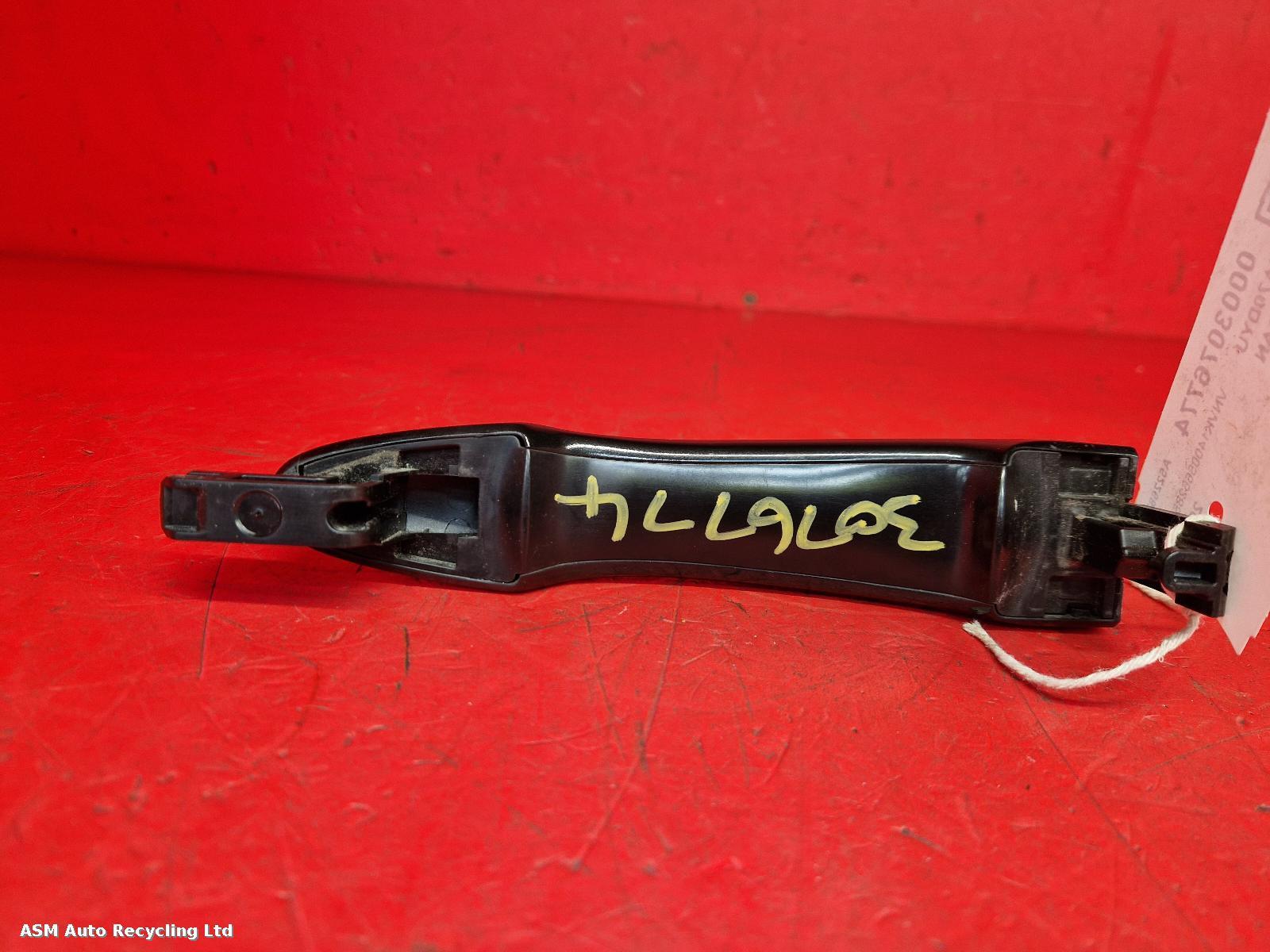 View Auto part Door Handle Nissan Micra 2020