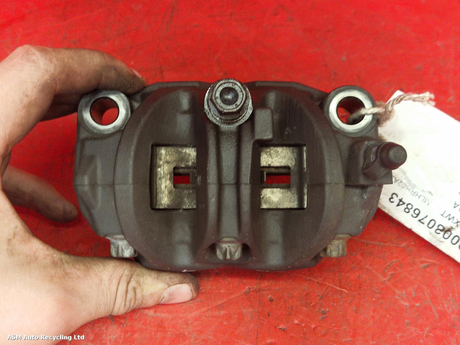 View Auto part Caliper Honda Cb650r 2022