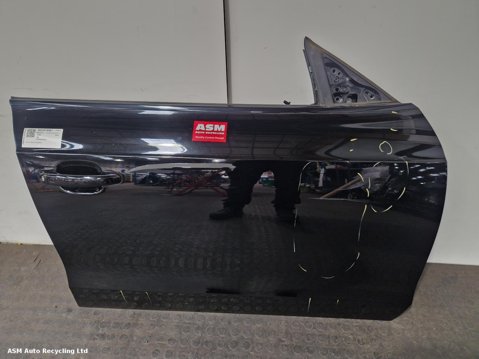 View Auto part R Front Door Audi A5 2013