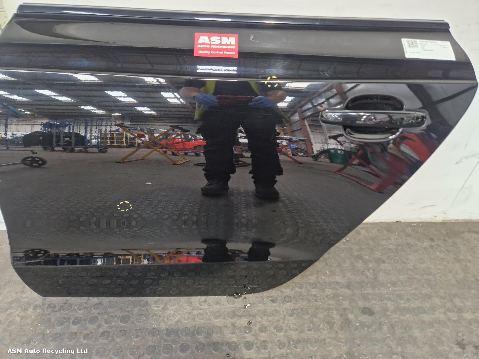 View Auto part L Rear Door Audi A5 2013