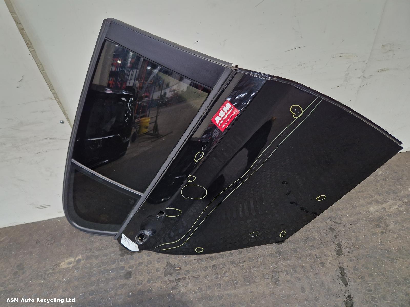 View Auto part R Rear Door Bmw 1 Series 2015